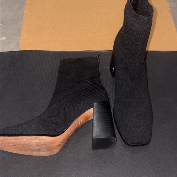 Deltan 'Brooklyn Flyknit Stretch' Block Heel Sock Boots color black w square toe - Picture 5 of 6